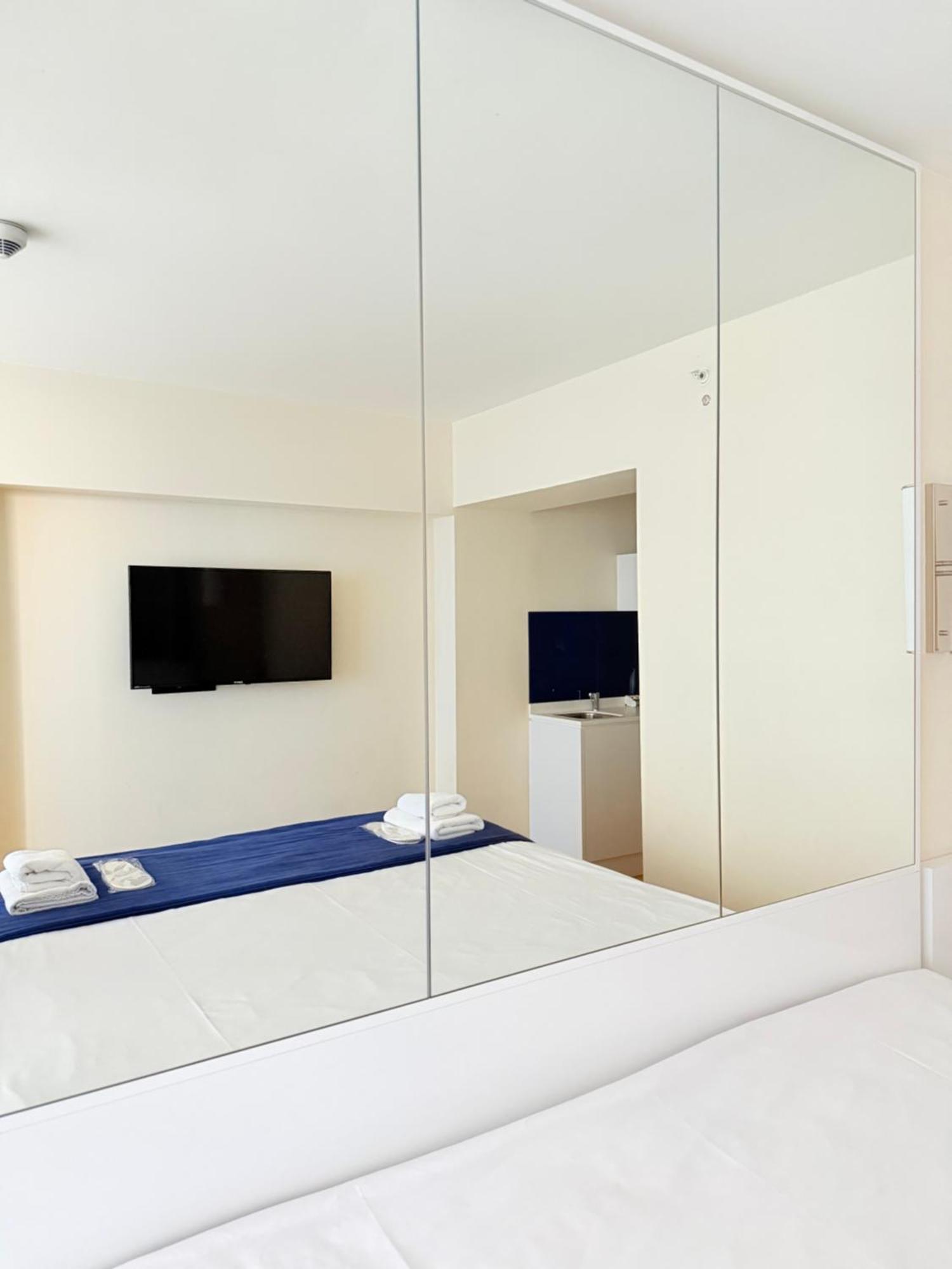 Apartament Orbi Sea Side